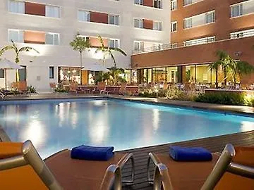 Hilton Garden Готель Малага